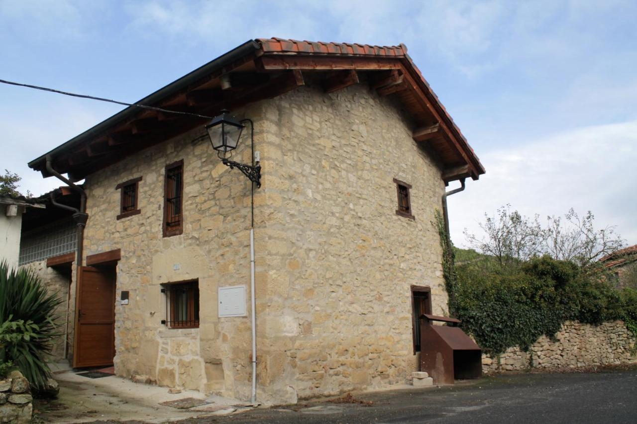 El Horno Albergue Manzanos Exteriör bild